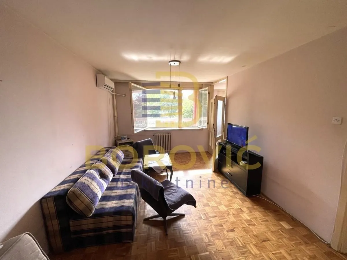 Prodaja, dvosoban stan, 60m², Batajnica, Beograd