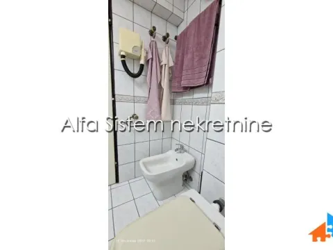 Izdavanje, stan, 70m², Kalenić Pijaca, Vračar Sve Podlokacije - image 17