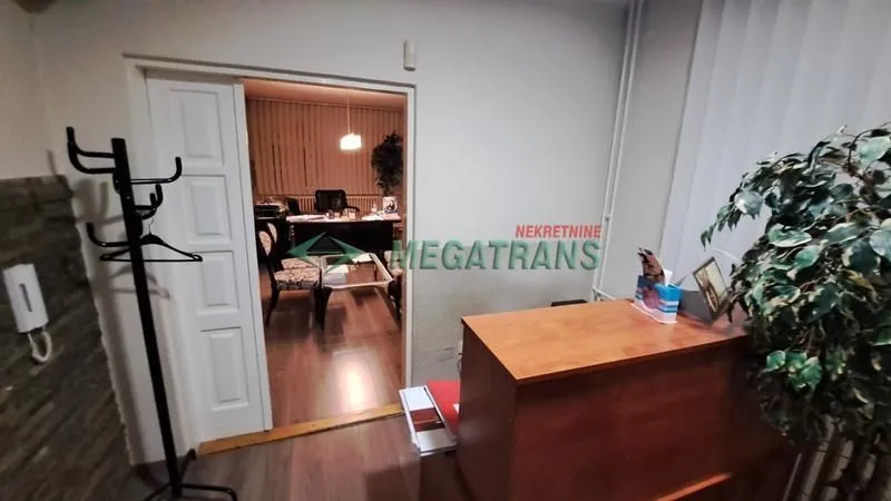 Rent, office space, 100m², Banatić, Novi Sad Sve Podlokacije