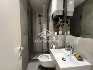 Izdavanje, četvorosoban stan, 135m², Vračar Hram, Vračar Sve Podlokacije - image 15