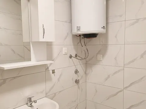 Rent, one bedroom apartment, 43m², Zagorič, Podgorica - image 7