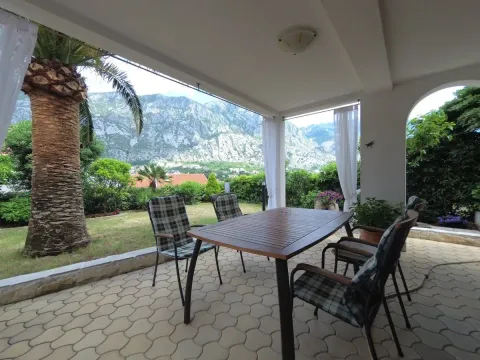 Sale, house, 230m², Prčanj, Kotor - image 5