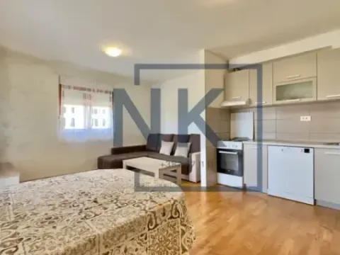 Rent, two bedroom apartment, 52m², Centar, Podgorica - image 9