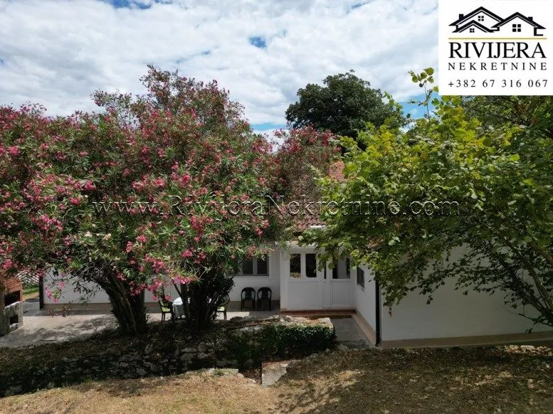 Prodaja, kuća, 92m², Savina, Herceg Novi