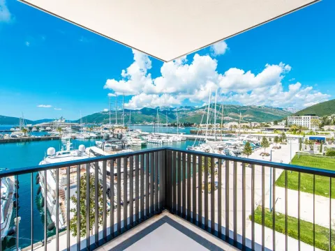 Prodaja, dvosoban stan, 144m², Porto Montenegro, Tivat - image 3