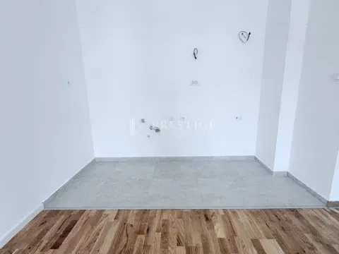 Prodaja, jednosoban stan, 45m², Tološi, Podgorica - image 3