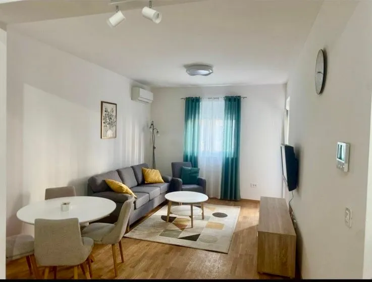 Rent, one bedroom apartment, 46m², Stari Aerodrom, Podgorica