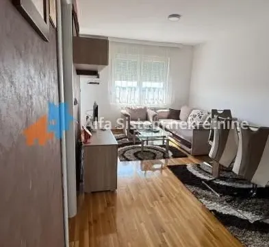 Izdavanje, trosoban stan, 54m², Farmaceutski Fakultet, Voždovac Sve Podlokacije - image 7