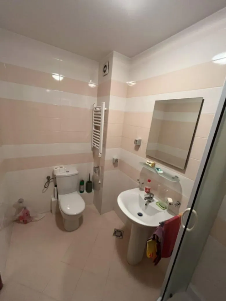 Prodaja, jednosoban stan, 45m², Stari Aerodrom, Podgorica