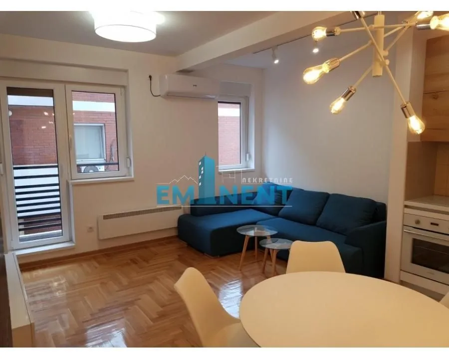Izdavanje, stan, 36m², Zvezdarska Šuma, Zvezdara Sve Podlokacije