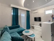 Izdavanje, jednosoban stan, 30m², Preko Morače, Podgorica - image 1