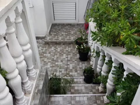 Prodaja, dvosoban stan, 55m², Centar, Tivat - image 8