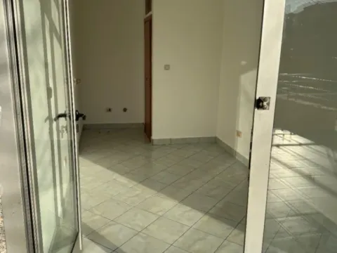 Rent, office space, 12m², Zabjelo, Podgorica - image 2