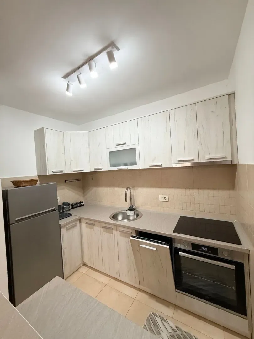 Prodaja, jednosoban stan, 44m², Stari Aerodrom, Podgorica
