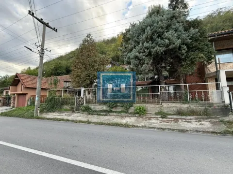 Prodaja, kuća, 500m², Miloševo, Jagodina - image 58