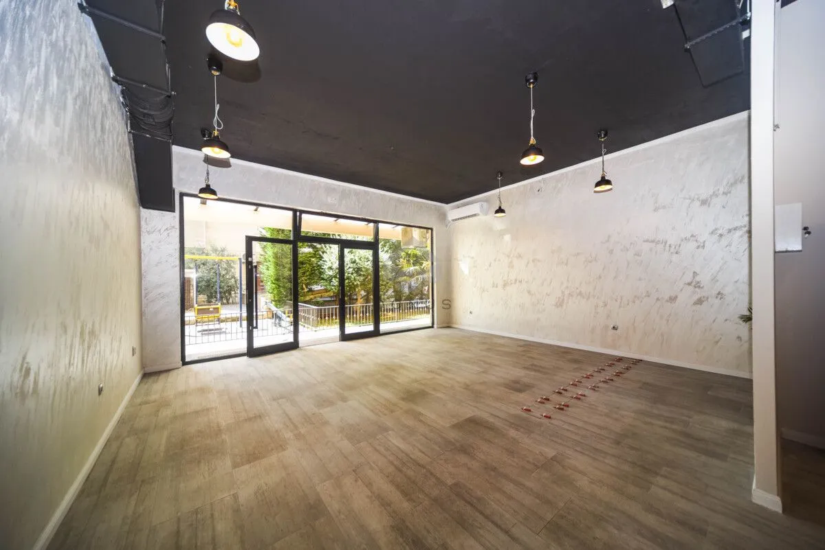 Rent, office space, 45m², City Kvart, Podgorica