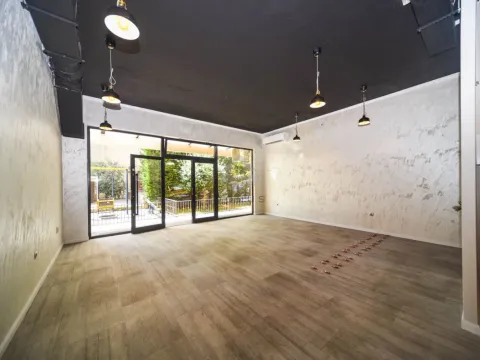 Rent, office space, 45m², City Kvart, Podgorica - image 12