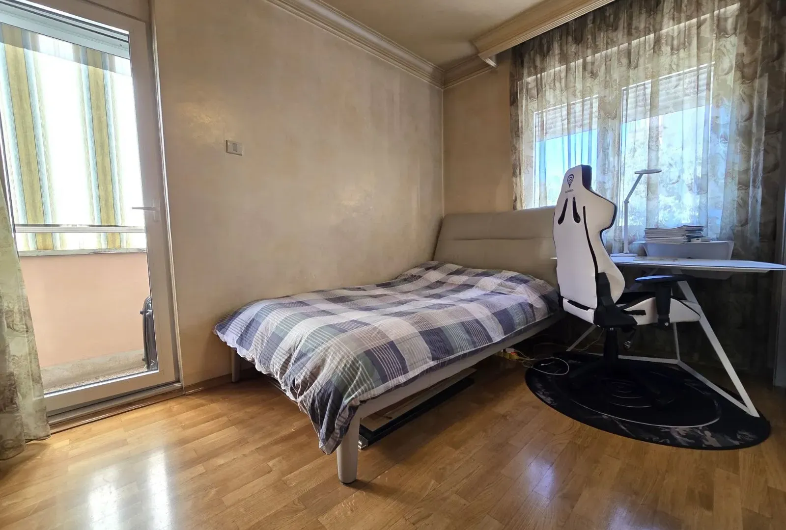 Prodaja, trosoban stan, 103m², Centar, Podgorica