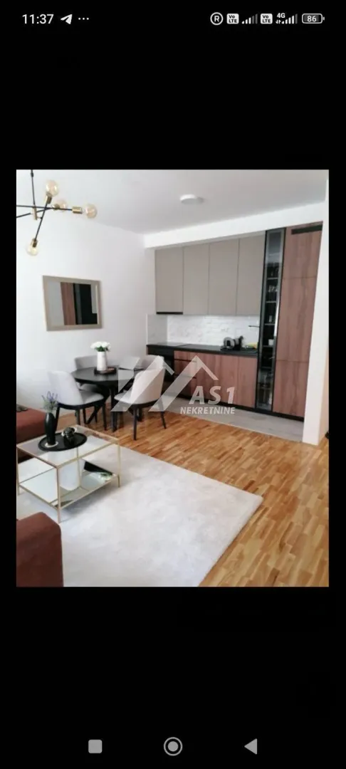 Izdavanje, trosoban stan, 53m², Salajka, Novi Sad Sve Podlokacije