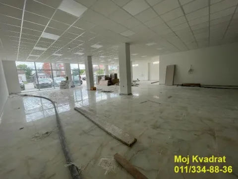 Rent, office space, 410m², Centar, Stara Pazova - image 4