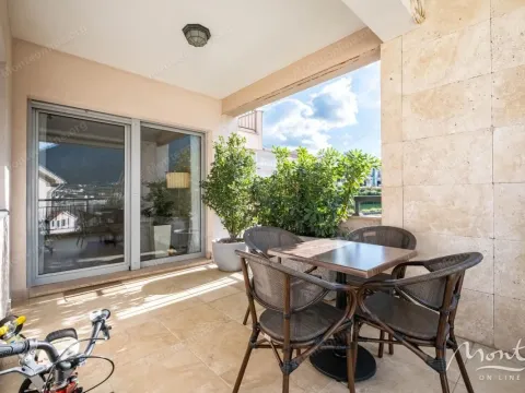 Prodaja, trosoban stan, 114m², Dobrota, Kotor - image 32