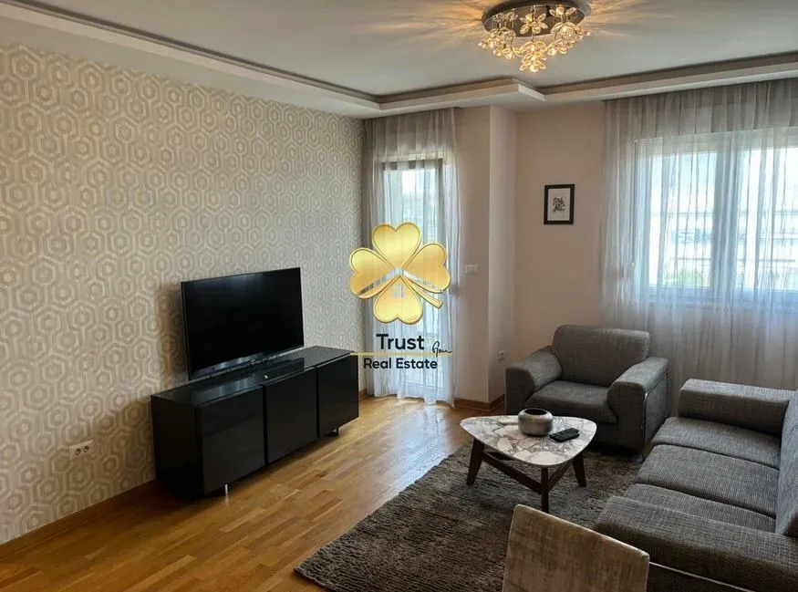 Rent, two bedroom apartment, 70m², City Kvart, Podgorica