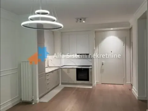 Izdavanje, trosoban stan, 72m², Savski Venac, Beograd - image 7