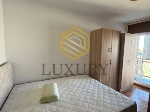 Izdavanje, dvosoban stan, 60m², Central Point, Podgorica - image 12