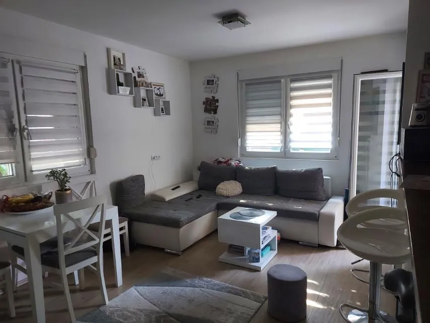 Prodaja, dvosoban stan, 53m², Altina, Beograd