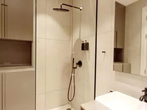 Izdavanje, dvosoban stan, 77m², Bečići, Budva - image 6