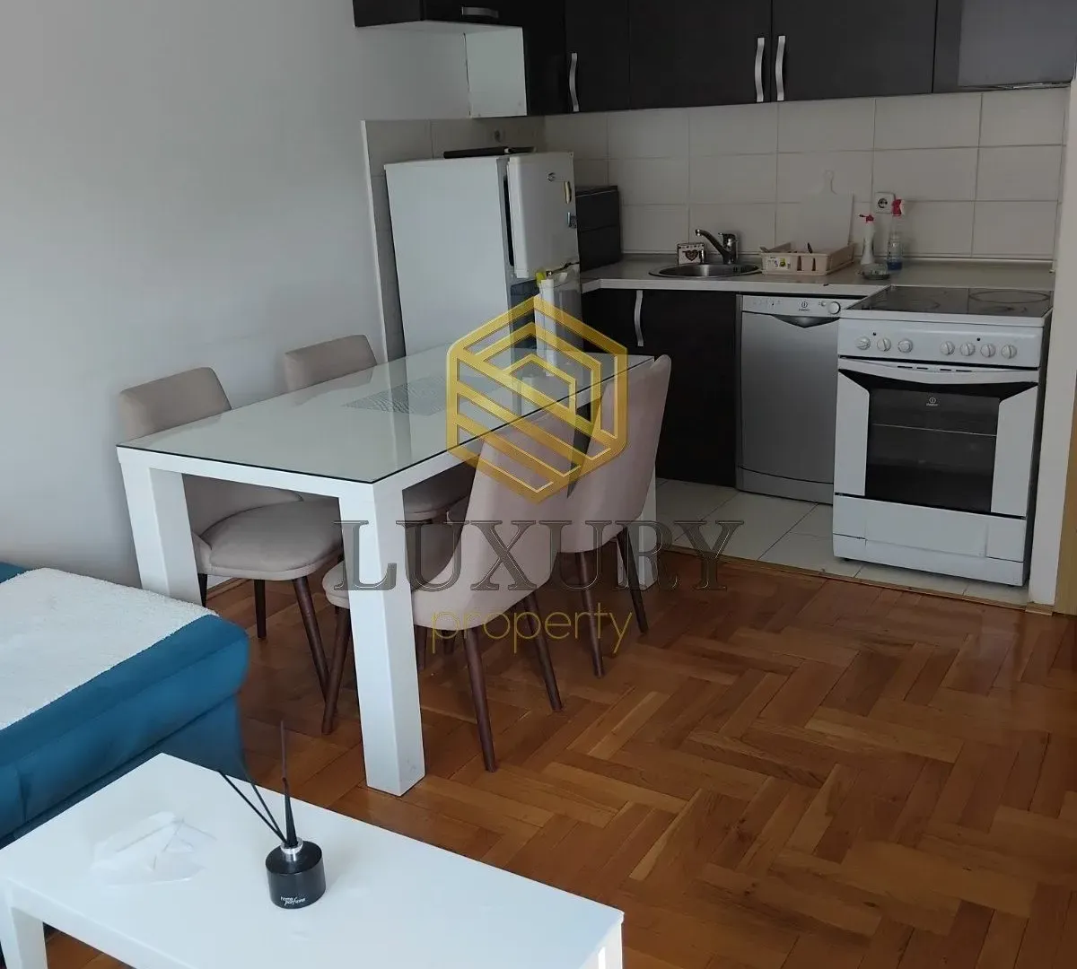 Rent, two bedroom apartment, 50m², Stari Aerodrom, Podgorica