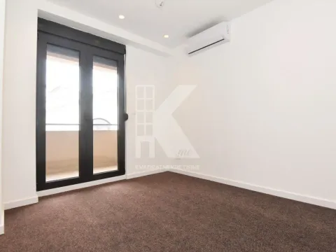 Izdavanje, poslovni prostor, 117m², Momišići, Podgorica - image 6