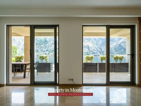 Prodaja, kuća, 520m², Muo, Kotor - image 16