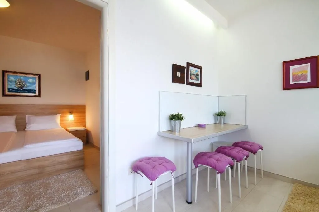 Prodaja, kuća, 300m², Krašići, Tivat