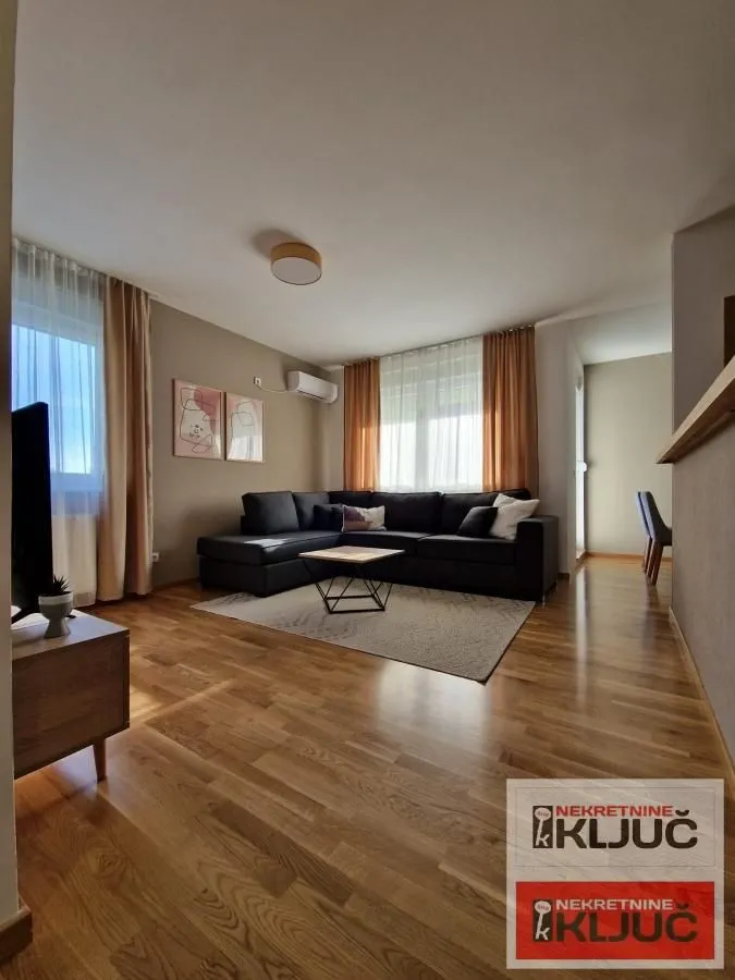 Izdavanje, trosoban stan, 67m², Novo naselje, Novi Sad