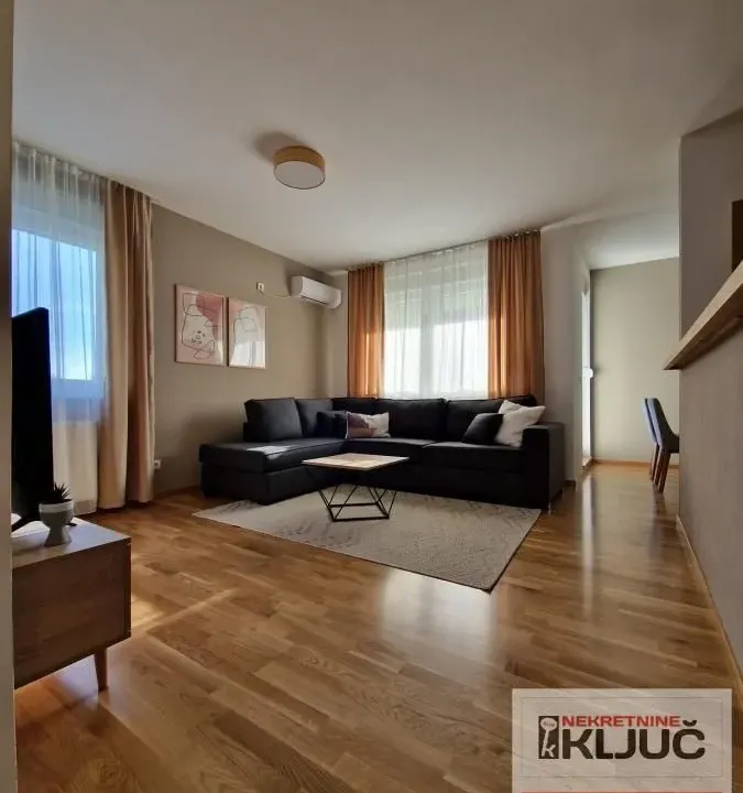 Rent, three bedroom apartment, 67m², Novo naselje, Novi Sad