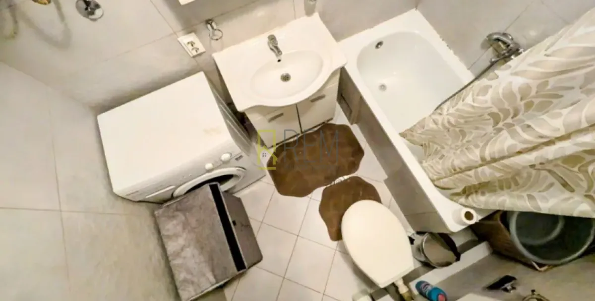 Prodaja, jednosoban stan, 54m², Cetinje, Crna Gora