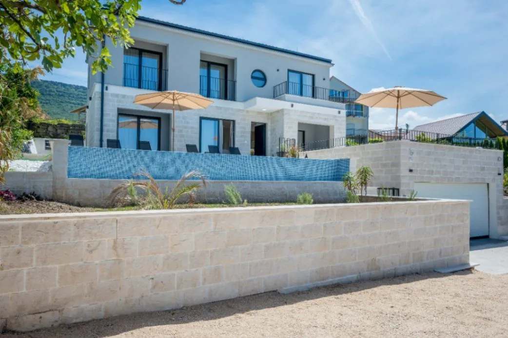 Prodaja, kuća, 250m², Mrčevac, Tivat