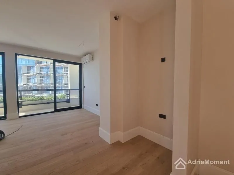 Prodaja, dvosoban stan, 113m², Bečići, Budva
