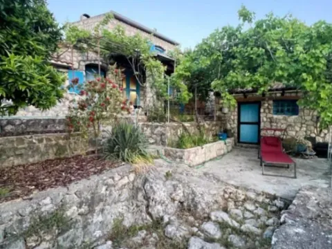 Sale, house, 105m², Zaljevo, Bar - image 5