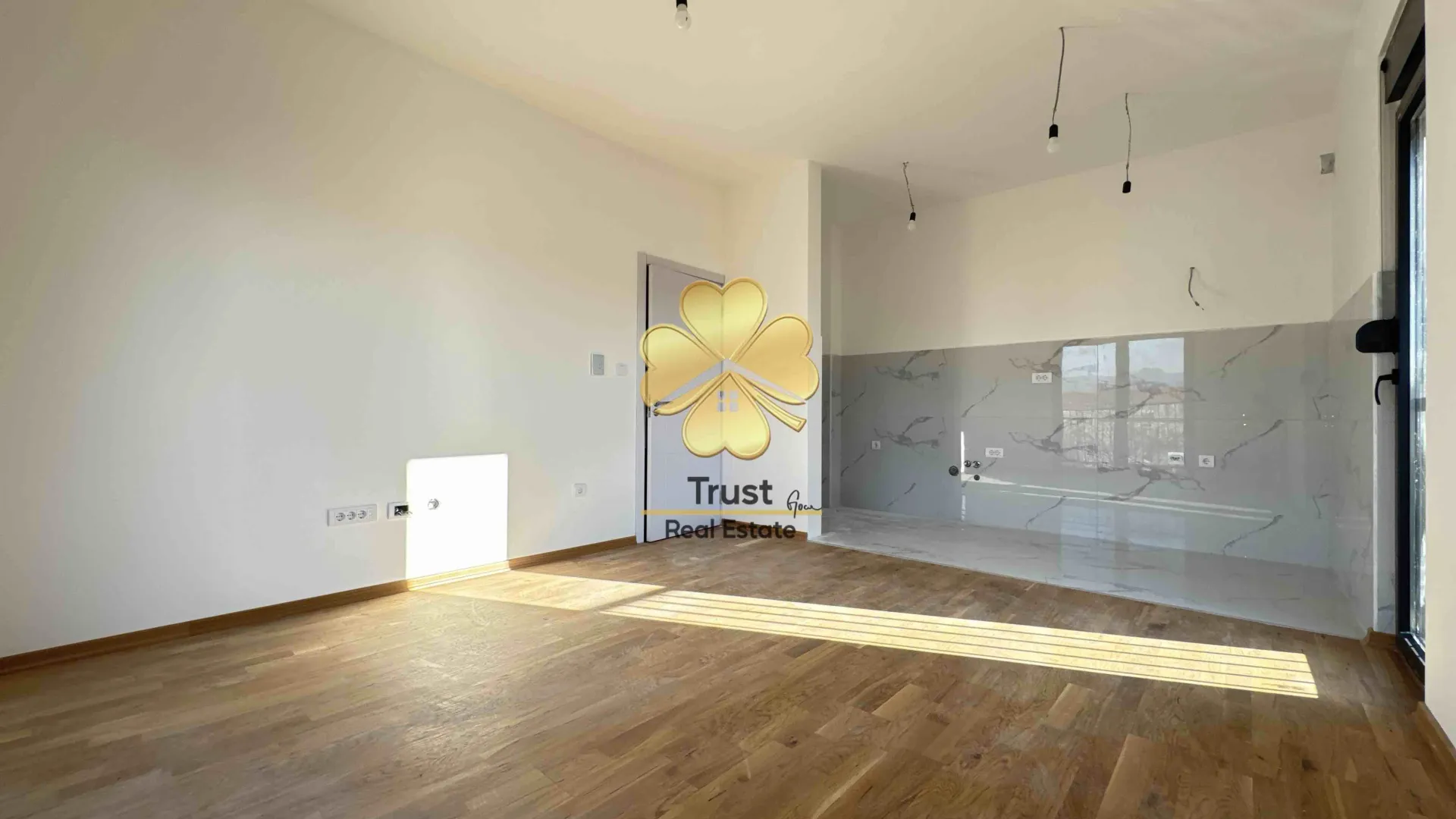 Rent, two bedroom apartment, 60m², Podgorica, Crna Gora