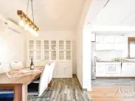 Prodaja, kuća, 176m², Tivat, Crna Gora - image 11