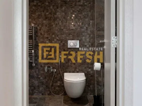 Prodaja, dvosoban stan, 136m², Kotor, Crna Gora - image 12