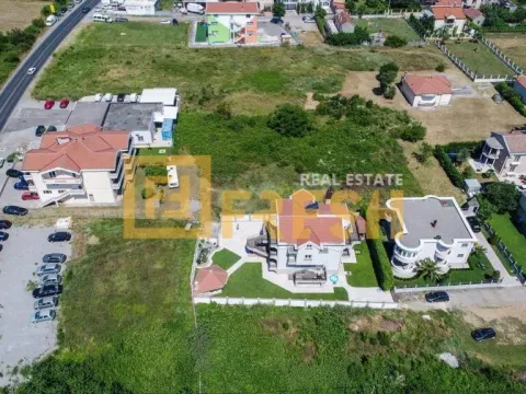 Sale, house, 550m², Zabjelo, Podgorica - image 12