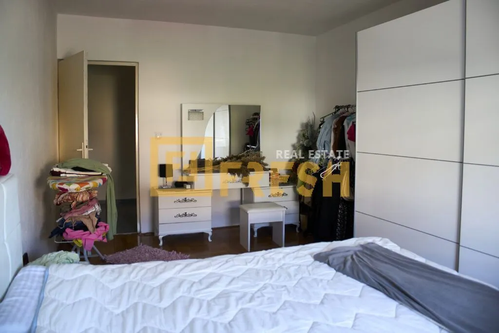 Prodaja, kuća, 300m², Zabjelo, Podgorica