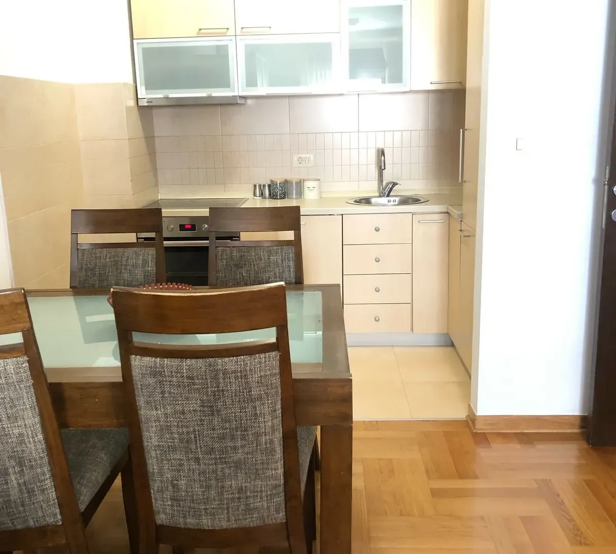 Prodaja, jednosoban stan, 44m², Stari Aerodrom, Podgorica