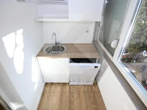 Rent, two bedroom apartment, 68m², Centar, Podgorica - image 4