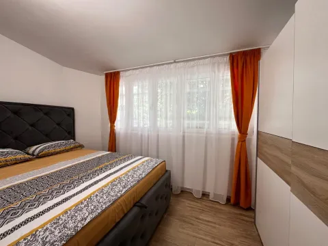 Prodaja, trosoban stan, 80m², Budva, Crna Gora - image 10