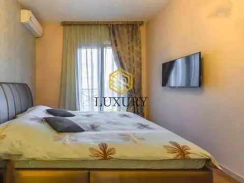 Rent, apartment, 96m², Pod Goricom, Podgorica - image 8