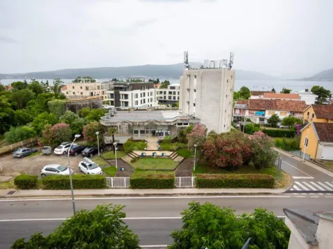 Sale, three bedroom apartment, 121m², Donja Lastva, Tivat - image 11